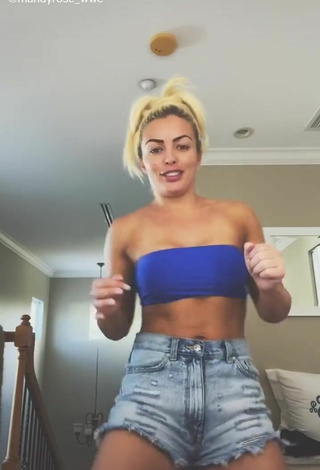 4. Sexy Mandy Rose Shows Cleavage in Blue Tube Top