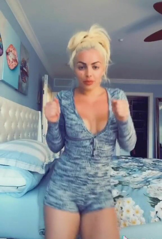 4. Sexy Mandy Rose Shows Cleavage in Bodysuit