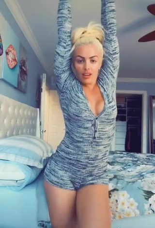 5. Sexy Mandy Rose Shows Cleavage in Bodysuit