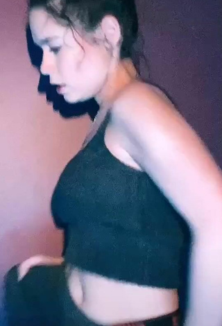 3. Sexy Margaux Letellier Shows Cleavage in Black Crop Top and Bouncing Tits