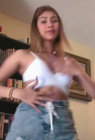 3. Sexy Mika Petrocelli in White Crop Top and Bouncing Boobs