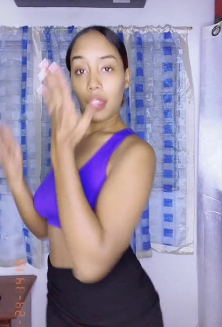 1. Sexy Nany Flow Shows Cleavage in Blue Sport Bra and Bouncing Boobs