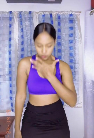 4. Sexy Nany Flow Shows Cleavage in Blue Sport Bra and Bouncing Boobs