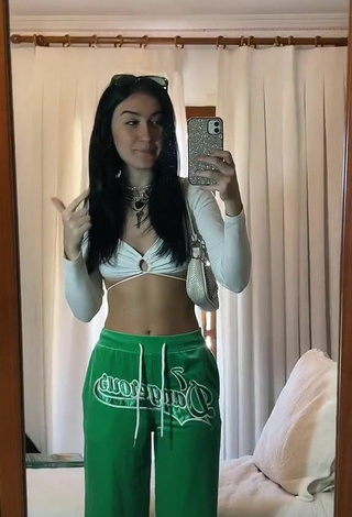 5. Sexy Natalia Cangueiro Shows Butt