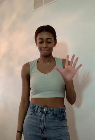 3. Sexy Phoebe Hines in White Crop Top