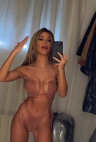 3. Hot Oriana Marzoli Shows Cleavage in Beige Bikini