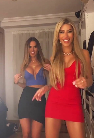 2. Beautiful Oriana Marzoli Shows Cleavage