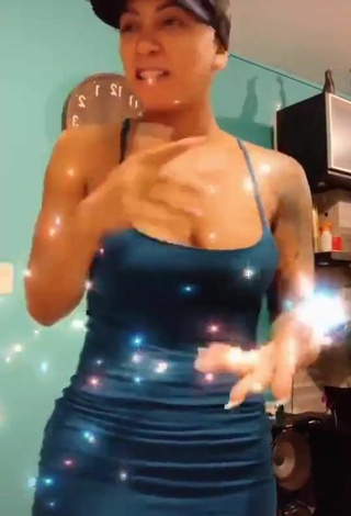 5. Wonderful Paula Arias Shows Cleavage in Blue Dress