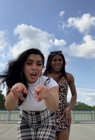 Priscila Montoya (@prisymontoya) - Nude and Sexy Videos on TikTok