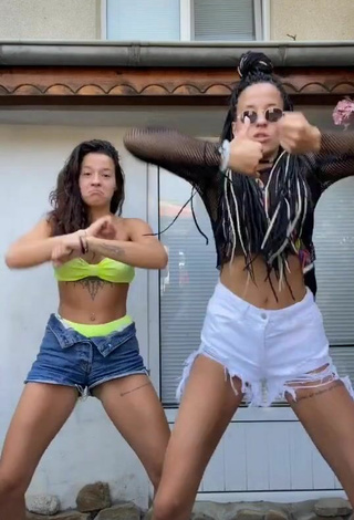 2. Sexy Suzie & Reni Shows Legs