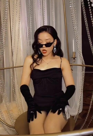6. Sexy Kamilla Tenlikova in Black Dress