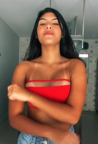 4. Erotic Thaina Amorim in Red Bikini Top and Bouncing Boobs
