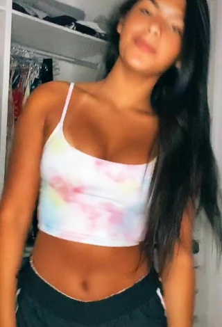 Sweet Thaina Amorim Shows Cleavage in Cute Crop Top and Bouncing Breasts