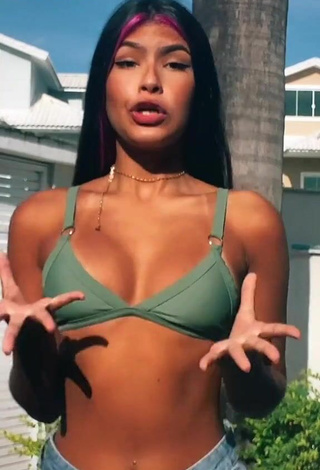Sexy Thaina Amorim Shows Cleavage in Olive Bikini Top and Bouncing Boobs