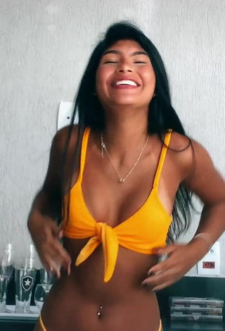 3. Hottie Thaina Amorim in Yellow Bikini and Bouncing Boobs