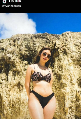 3. Sexy Yvonne Aresu in Bikini in the Sea