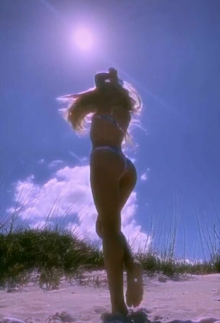 Amazing Hannah Mae Dugmore in Hot Floral Bikini at the Beach