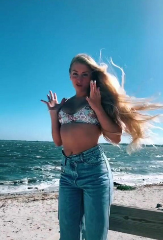 3. Sexy Hannah Mae Dugmore in Floral Bikini Top at the Beach