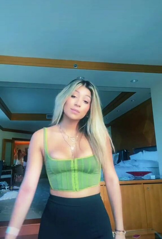 4. Cute Isabella Patel Shows Cleavage in Green Crop Top