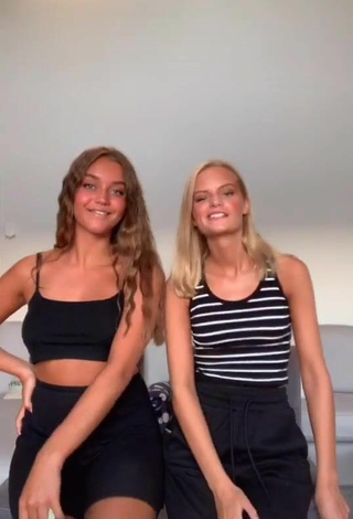 1. Sexy Isa & Nina Isanina in Crop Tops