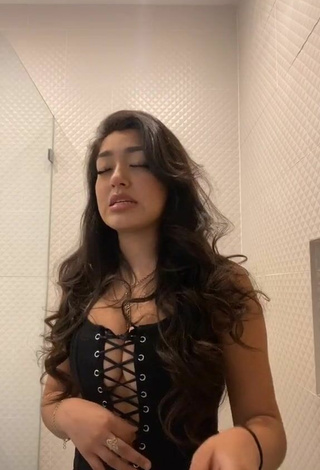 1. Sexy Jackie Ybarra Shows Cleavage in Black Corset