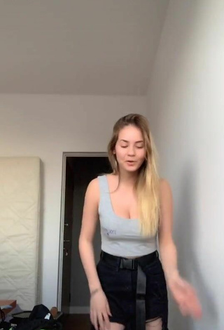 Hot Julia Kostera Shows Cleavage in Grey Crop Top