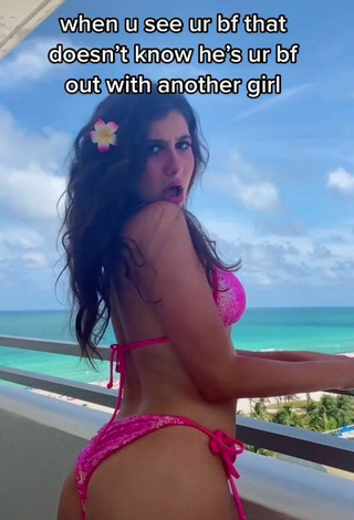 5. Sexy Isabella Diakomanolis in Pink Bikini on the Balcony