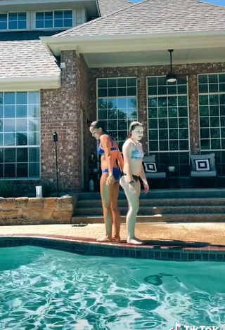 2. Sexy Kallie Hardin in Bikini at the Pool