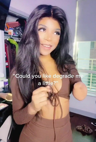 3. Sexy Destinee Faire Shows Cleavage in Brown Crop Top