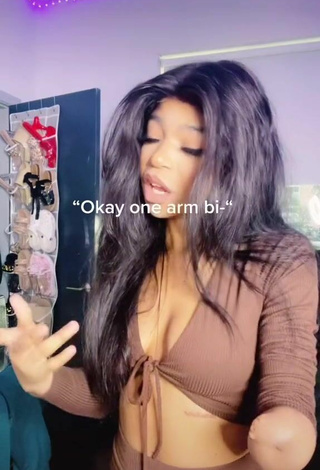 4. Sexy Destinee Faire Shows Cleavage in Brown Crop Top