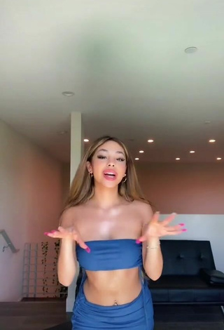 2. Sexy Destiny Salazar Shows Cleavage in Blue Tube Top and Bouncing Boobs