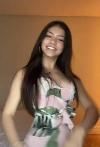 5. Sexy Dudinha Moraes Shows Cleavage in Floral Sundress and Bouncing Boobs