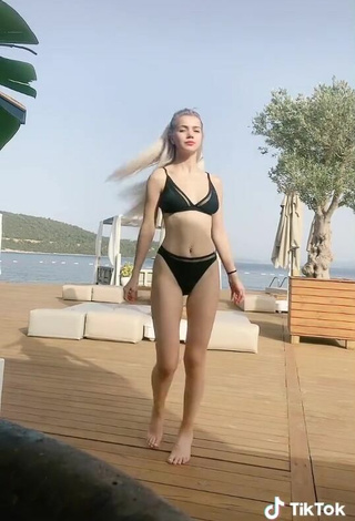 6. Sweetie Elisa in Black Bikini