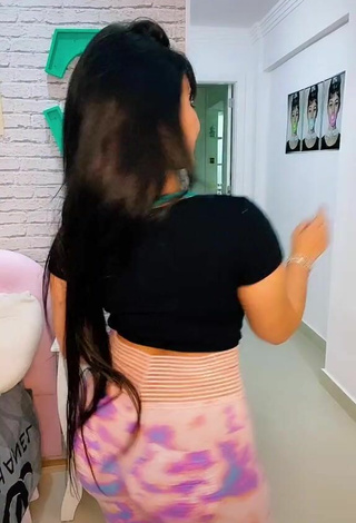 6. Beautiful Emanuelly Raquel Shows Big Butt and Bouncing Boobs
