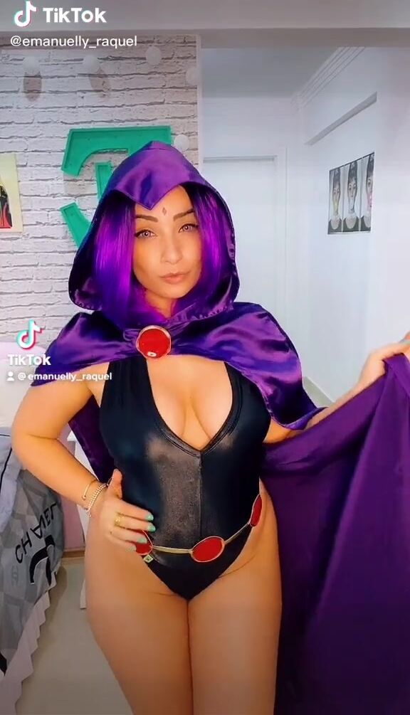 Really Cute Emanuelly Raquel Shows Cosplay | sexyfilter.com