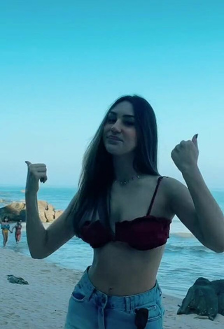 4. Sexy Lais Gomes in Bikini Top at the Beach