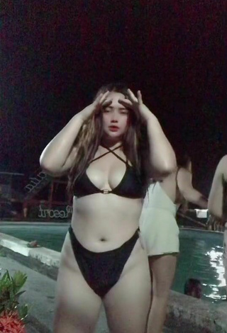 3. Hottie Delacruz Jane Pauline Shows Cleavage in Black Bikini at the Swimming Pool