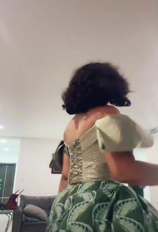 3. Sexy Nadia Buari Shows Cleavage