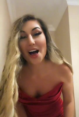 3. Sexy Irem Cennet in Red Dress
