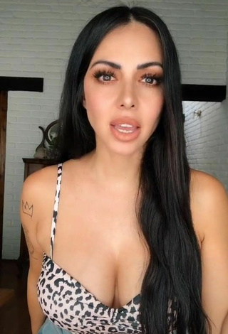 1. Hot Jimena Sánchez Shows Cleavage in Leopard Top
