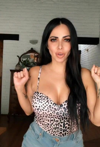 3. Hot Jimena Sánchez Shows Cleavage in Leopard Top