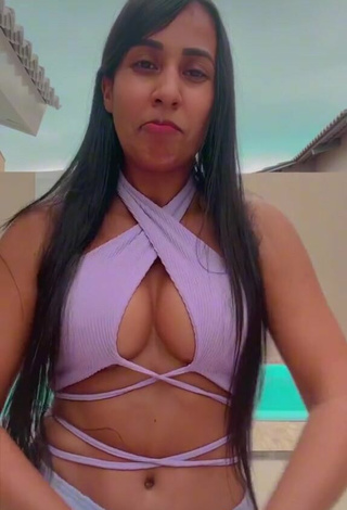 5. Sexy Karollyny Campos Shows Cleavage in Purple Crop Top