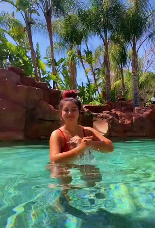 6. Sexy Katrina Stuart Shows Cleavage in Red Bikini Top at the Pool