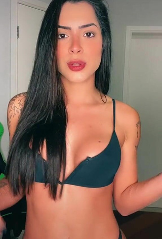 4. Luana Targinno Shows Cleavage in Sexy Black Bikini