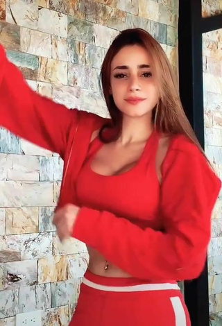5. Hottest Poleth Villalba Shows Cleavage in Red Crop Top