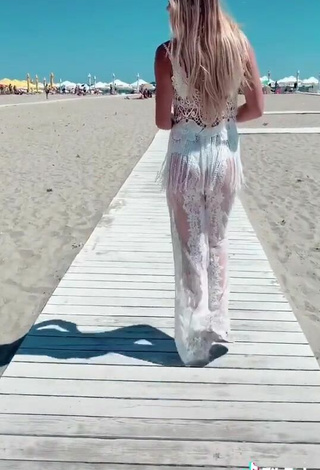 6. Cute Roberta Salatioan Shows Butt at the Beach