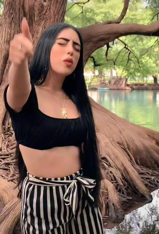 3. Sexy Anni Anaya in Black Crop Top