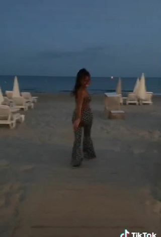6. Sexy Amel Bent Shows Butt at the Beach