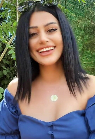 3. Sexy Arzu Kalkan in Blue Top
