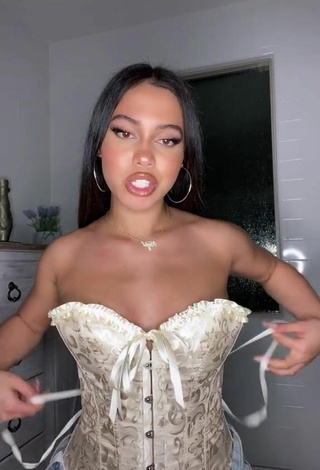 3. Sexy Asia Monet Ray in Beige Corset